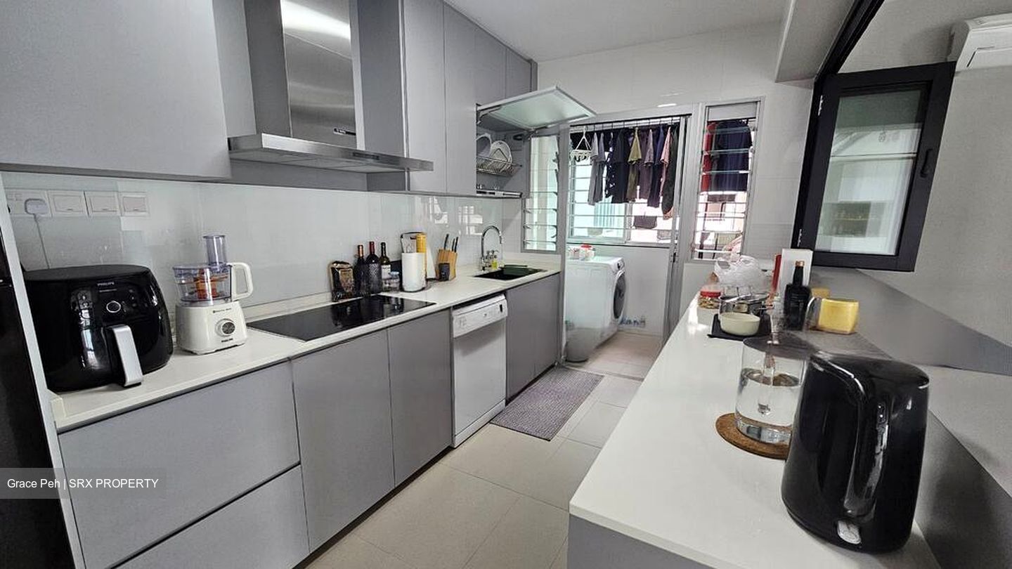 Blk 126B Eastdelta @ Canberra (Sembawang), HDB 5 Rooms #478261871